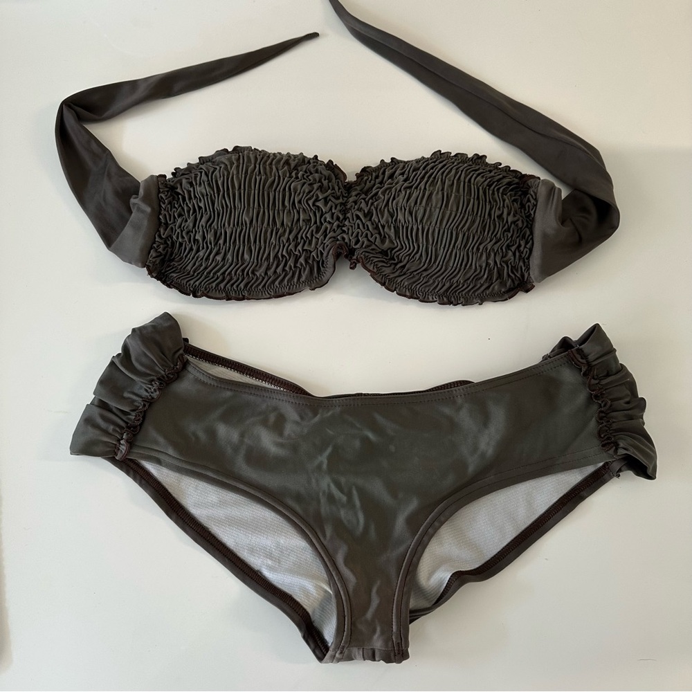 Chic Dark Gray Ruched Bikini Set